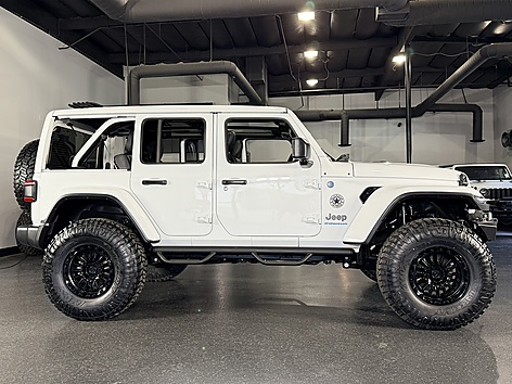 jeep wrangler 4xe 2025 1C4RJXP6XSW578937 image jeep wrangler 4xe 2025 1C4RJXP6XSW578937 image
